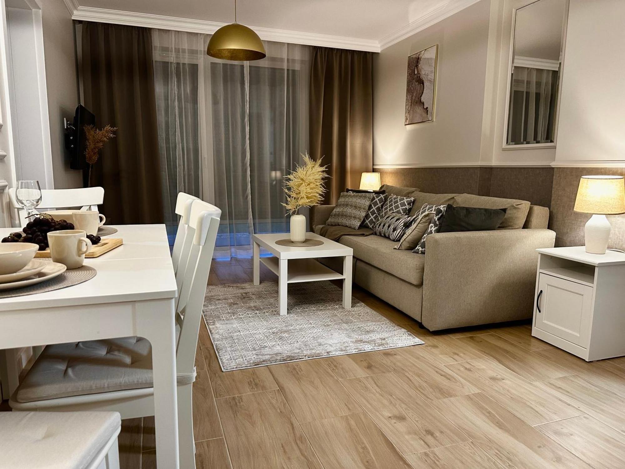 Apartamenty Kielce- Klonowa Nad Zalewem, 1-13 Osob, Faktura, Parking, Centrum Zewnętrze zdjęcie