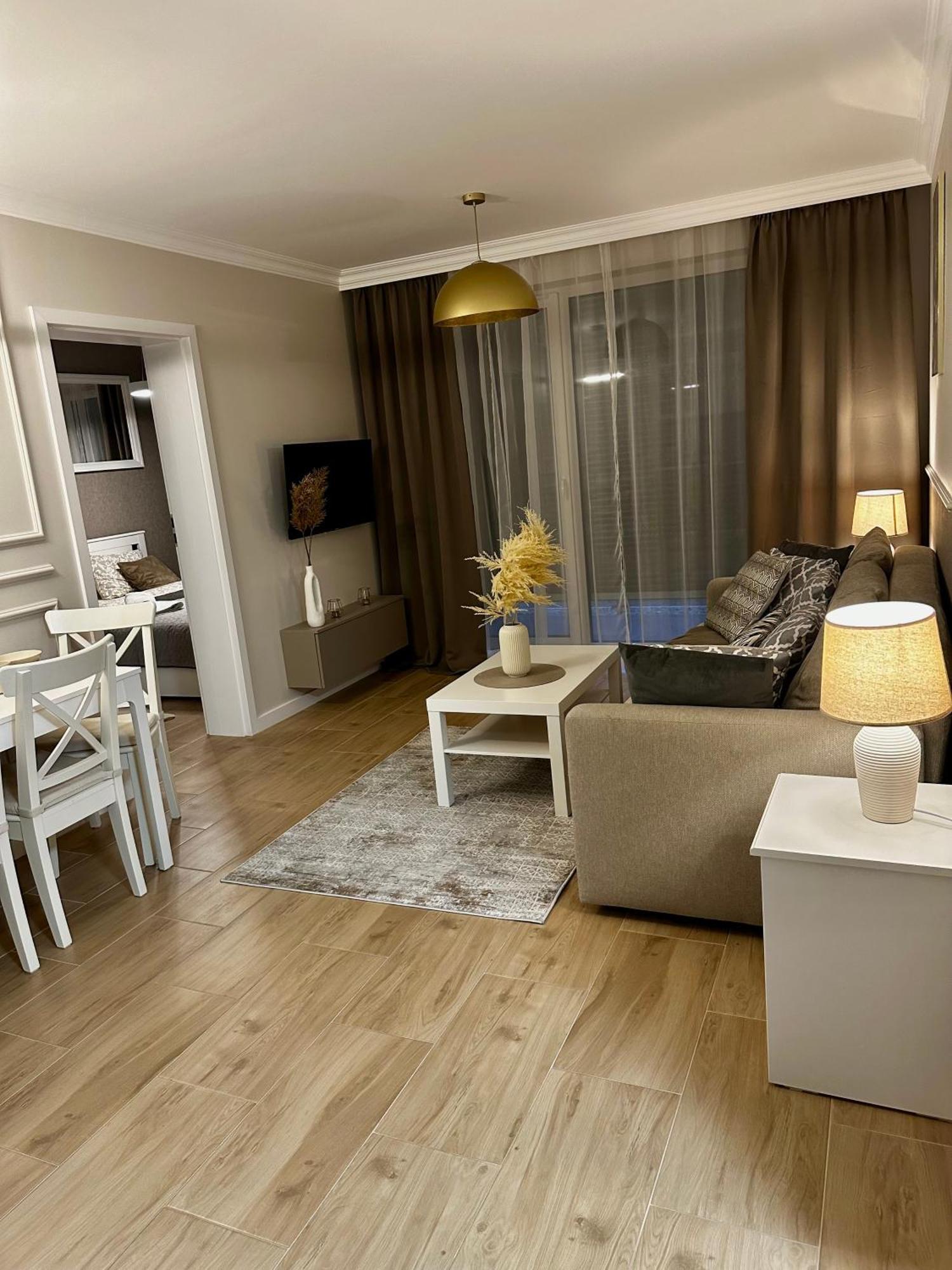 Apartamenty Kielce- Klonowa Nad Zalewem, 1-13 Osob, Faktura, Parking, Centrum Zewnętrze zdjęcie