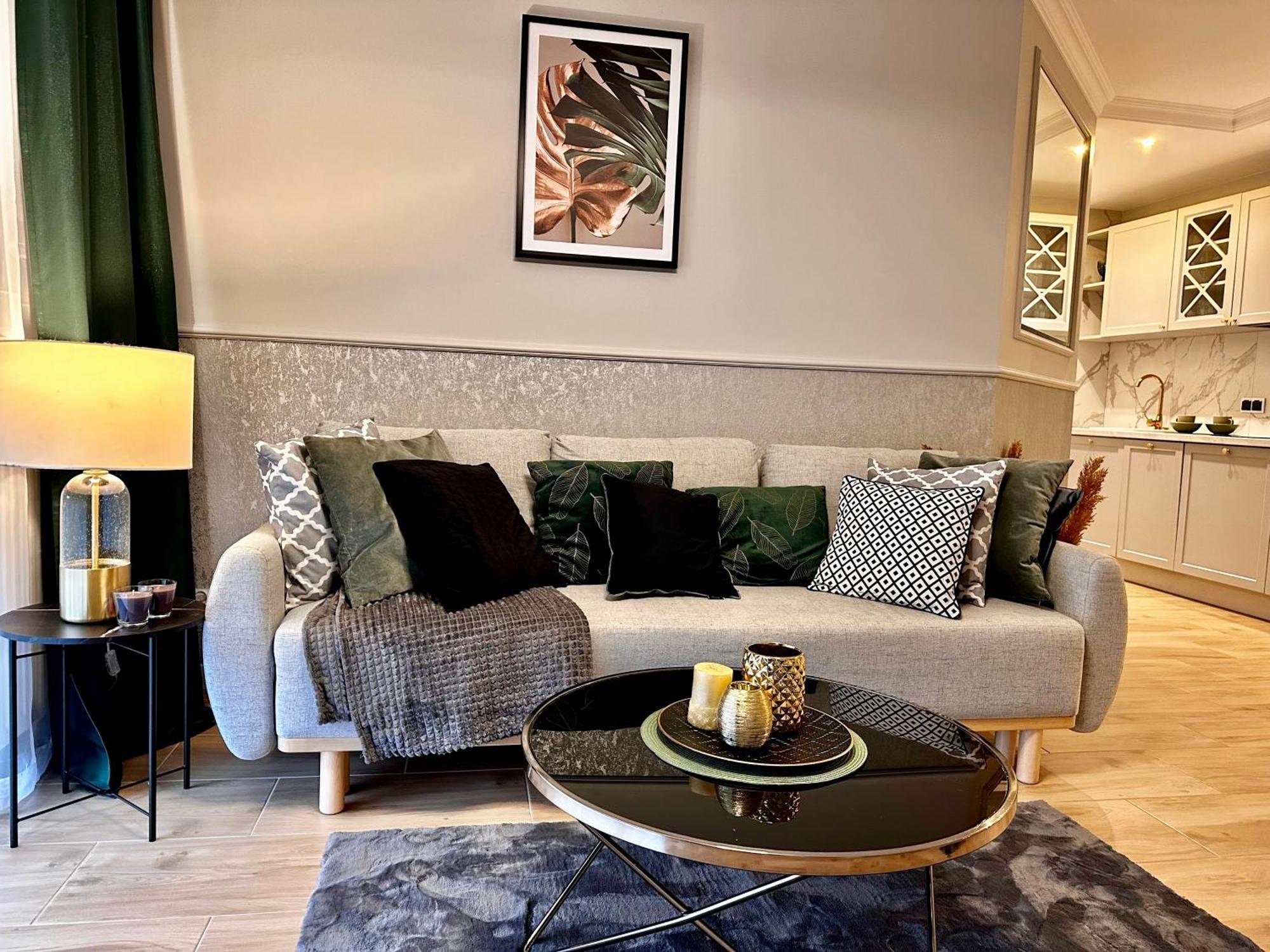 Apartamenty Kielce- Klonowa Nad Zalewem, 1-13 Osob, Faktura, Parking, Centrum Zewnętrze zdjęcie